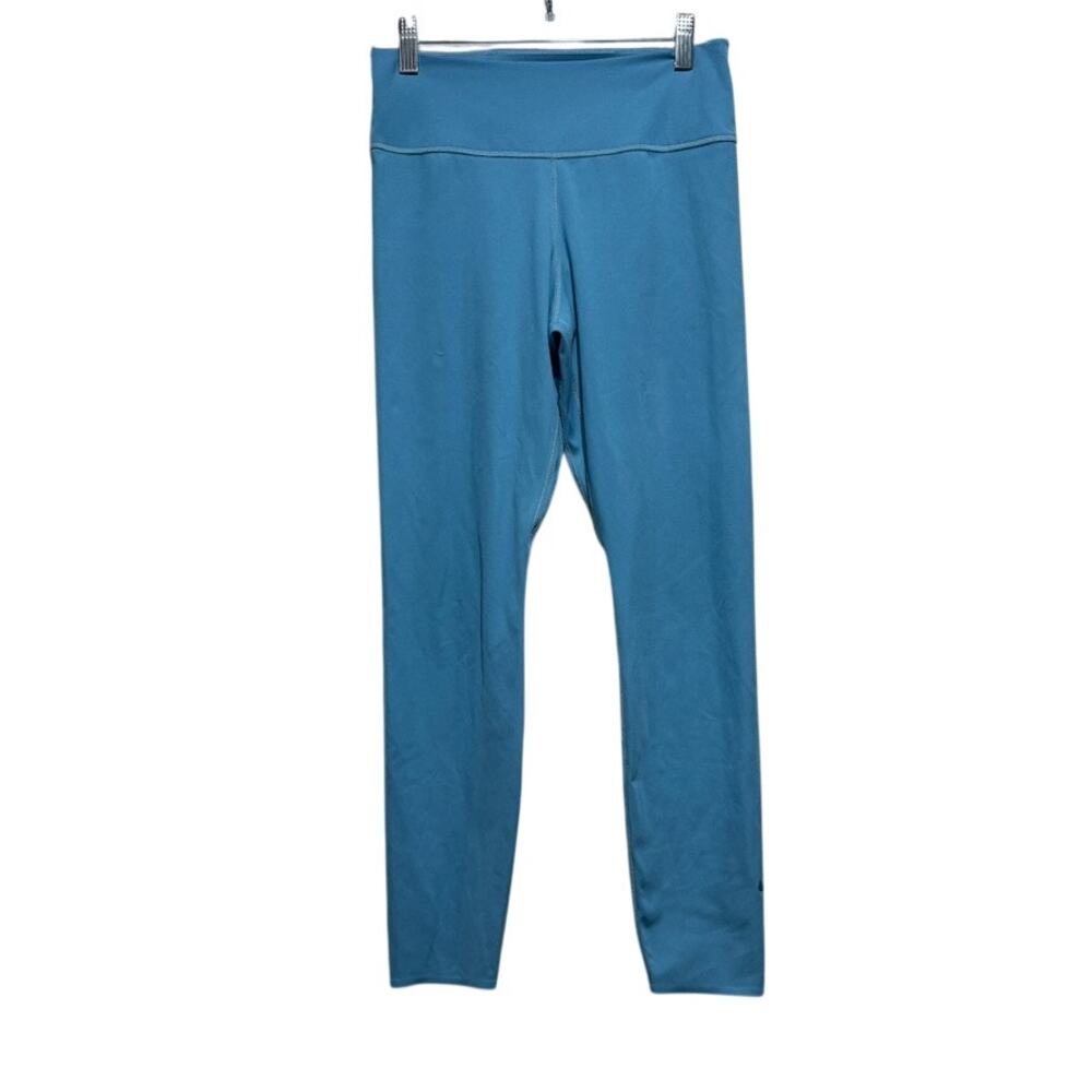 Nike Dri-FIT Capri Active Leggings Size Medium Light Blue Crop Workout Yoga